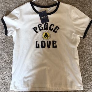 Vintage hippie t-shirt!